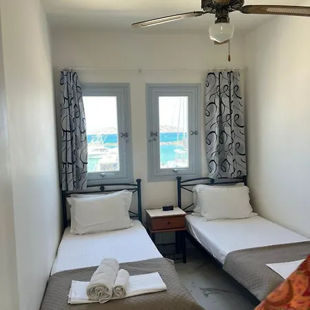 Portside Paradise Lägenhet Naousa