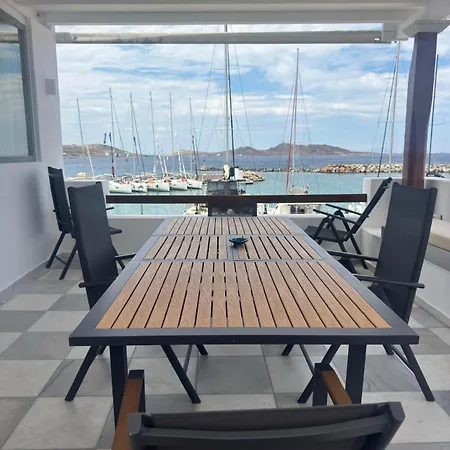 Portside Paradise * Naousa